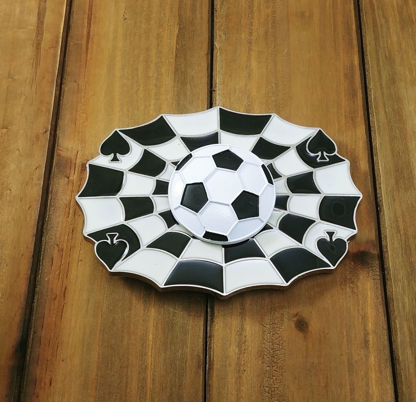 NEW! SOCCER AND SPADES SPINNING SPINNER METAL BELT BUCKLE #101