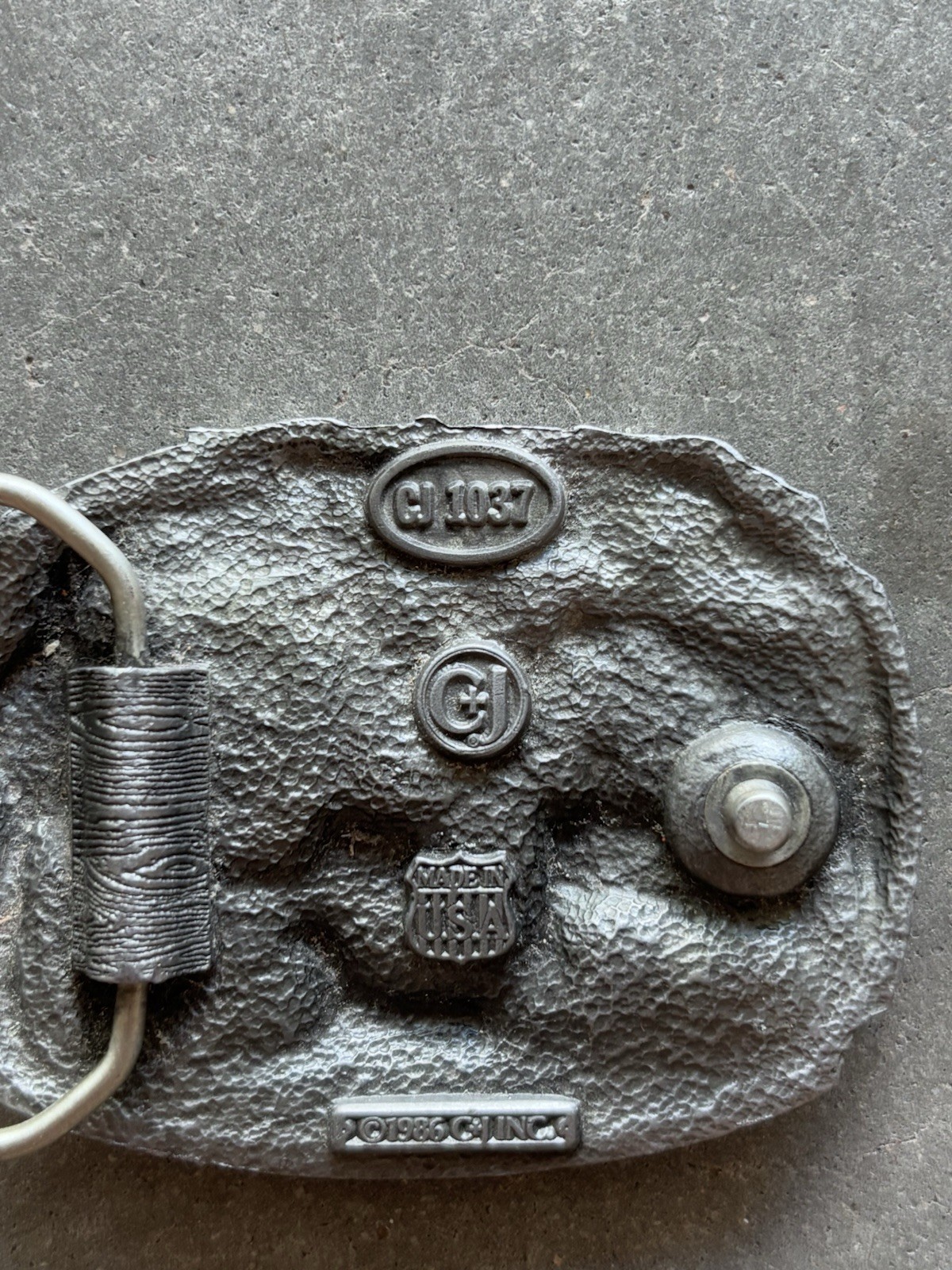 Vintage 1986 C&J Enamel Family Farm Scene Pewter Belt Buckle American Tradition