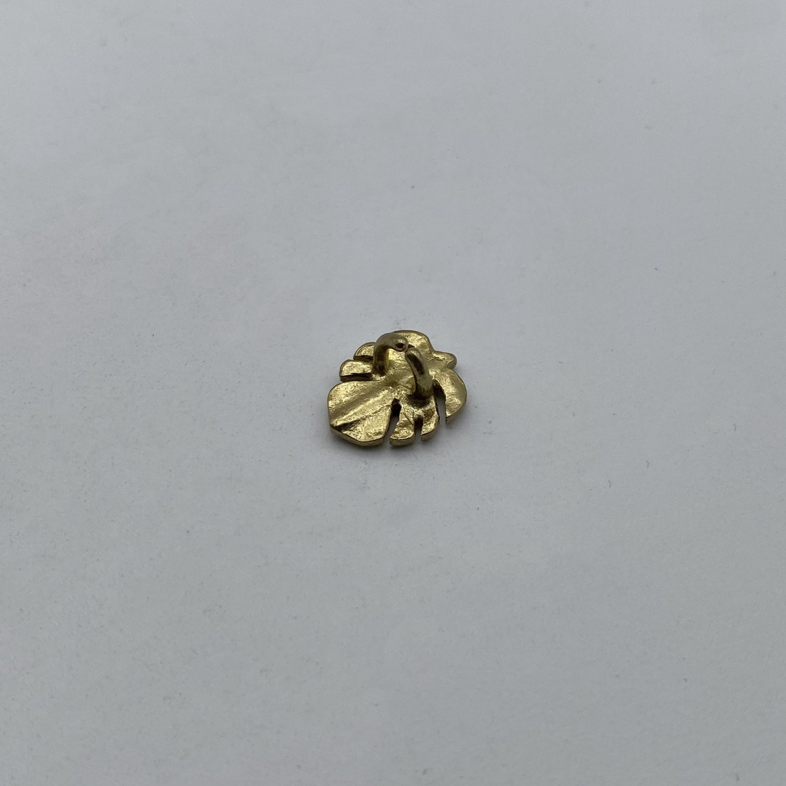 Leaf Design Sewing Button,Clothing Shank Button,Brass Sewing Button lot