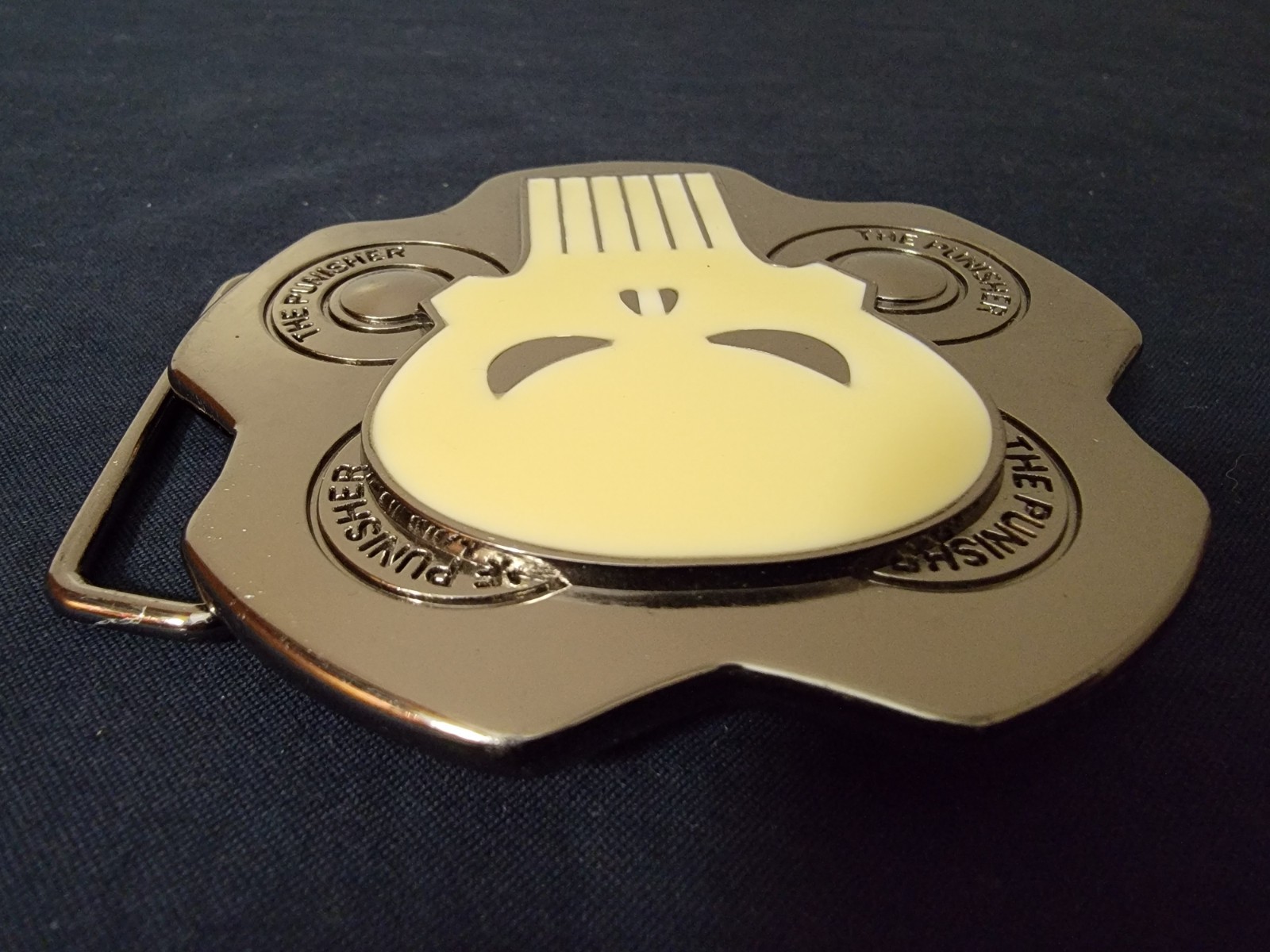 Marvel The Punisher Bullet Barrel Belt Buckle Silver Glow In Dark New w/o Tags