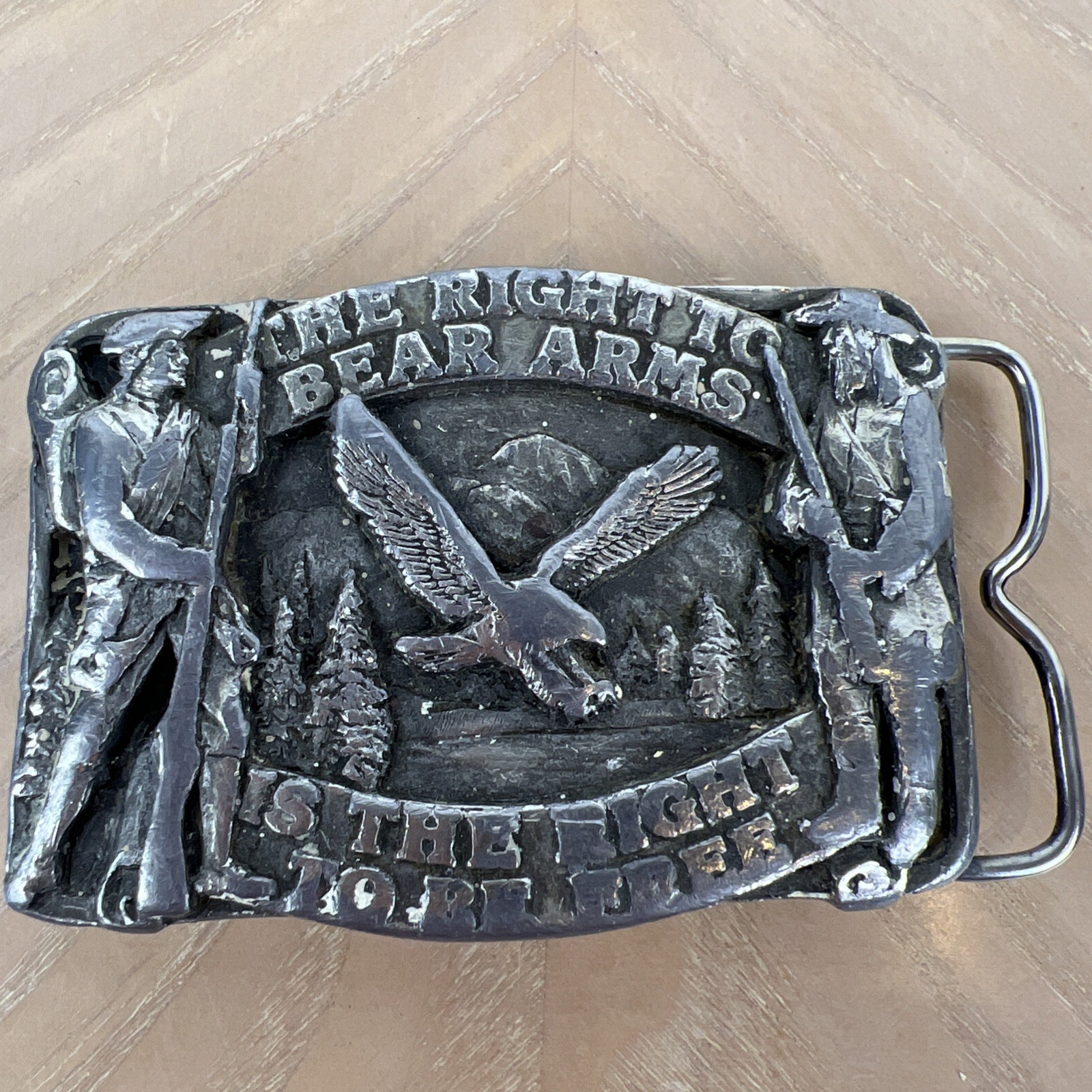 Vintage 1982 Siskiyou The Right To Bear Arms Pewter Belt Buckle R-10
