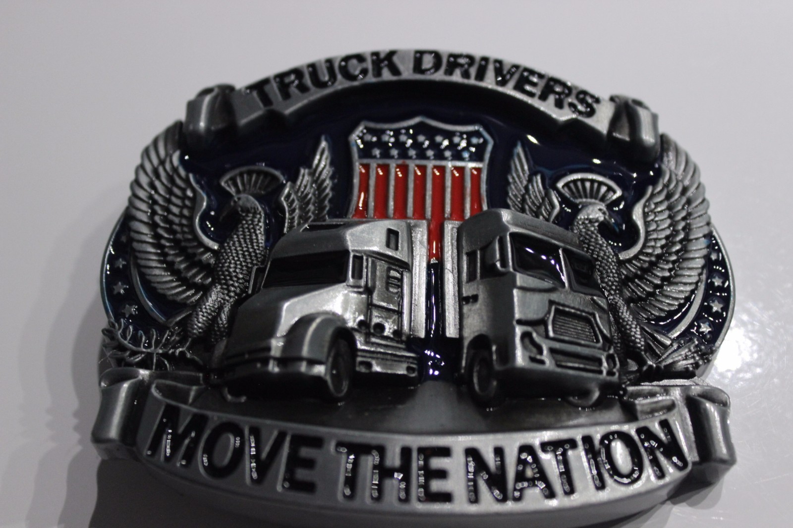 Truck Drivers « move the nation »Pewter Finish Metal/Enamel BELT BUCKLE kenworth m