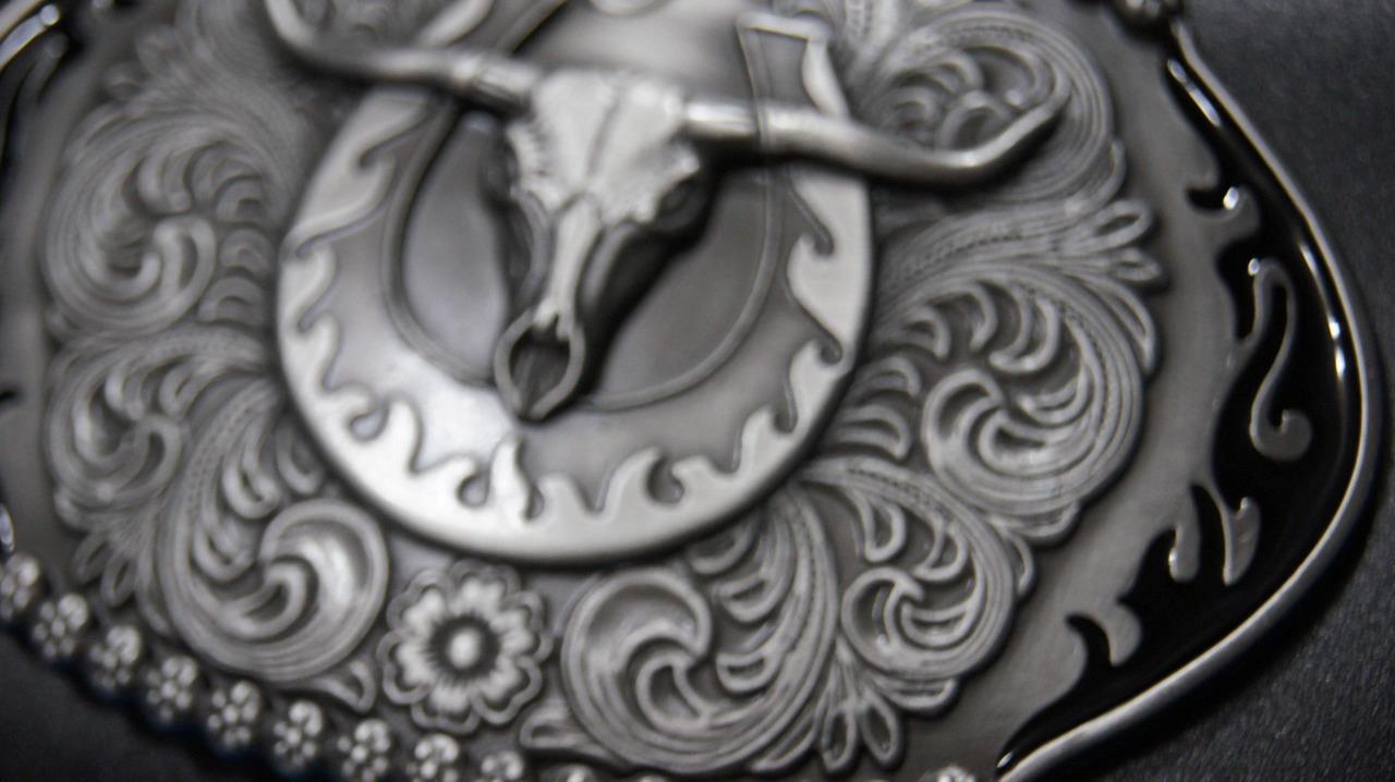 M&F WESTERN Nocona Western Belt Buckle Longhorn Steer Belt Buckle 37994
