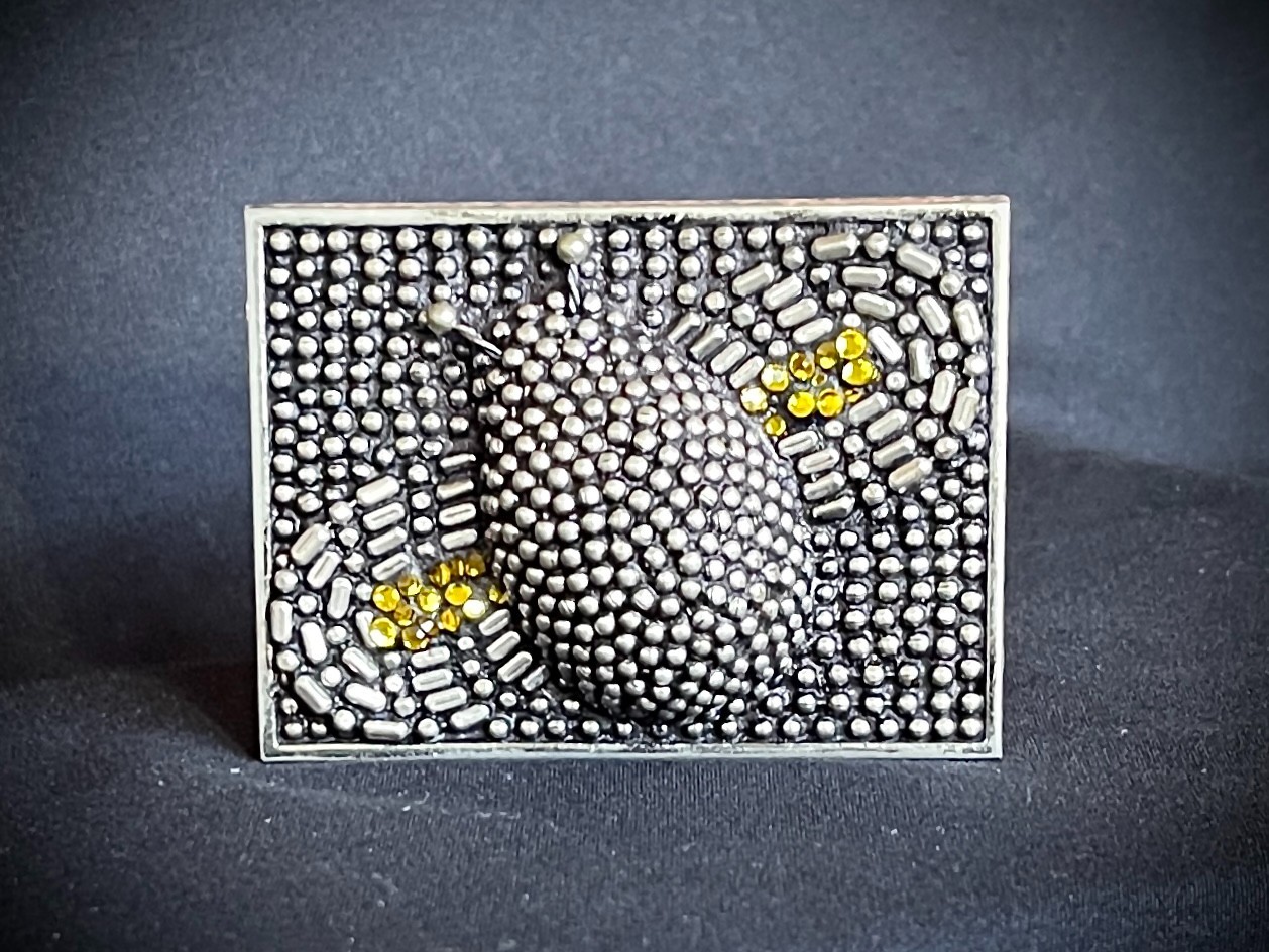 Art Belt Buckle Bee Crystal Beaded Mosaic OOAK 2007-2009 Darren McNeese