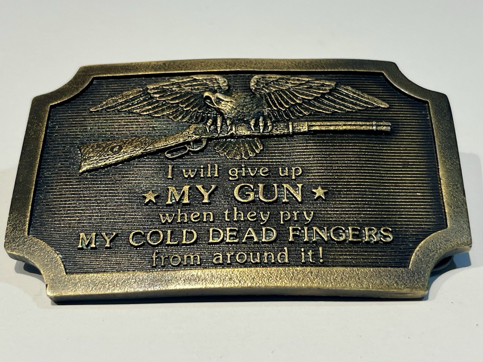 Indiana Metal 1977 Belt Buckle – « I&rsquo;LL GIVE UP MY GUN WHEN…” Charlton Heston NRA