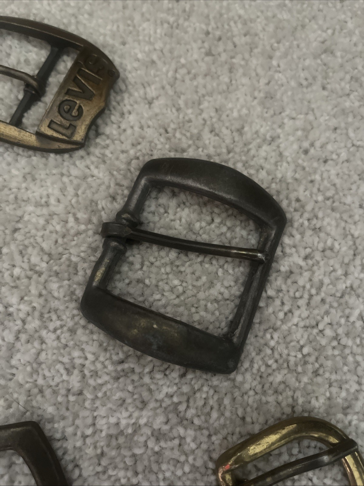 Mixed Belt Buckle Lot Of 7 Vintage MCM pre-owned men&rsquo;s belt buckles Levi’s
