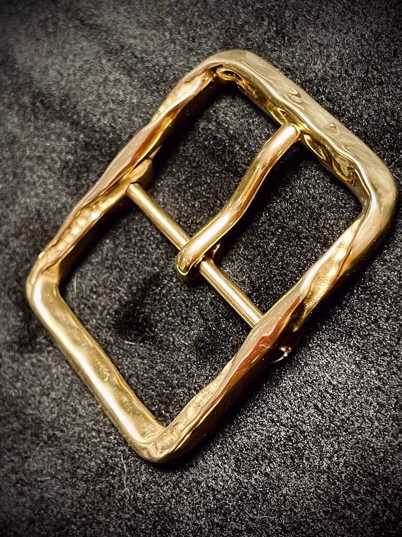 Made in Italy Jewelry-grade gold-plated belt buckle 23mm 35mm Width