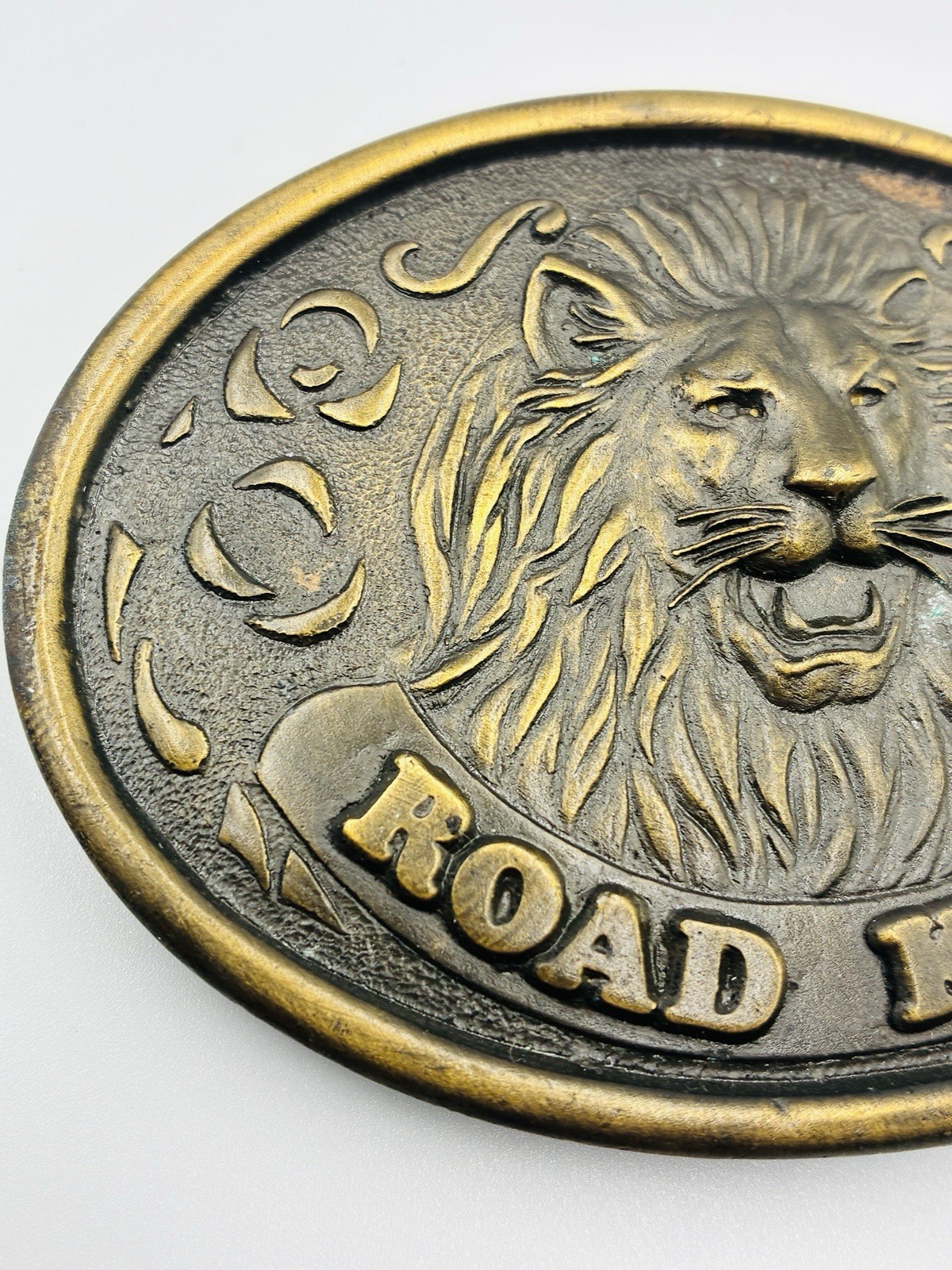 Brass Road King Lion Head 76 Drivers Club Member Belt Buckle