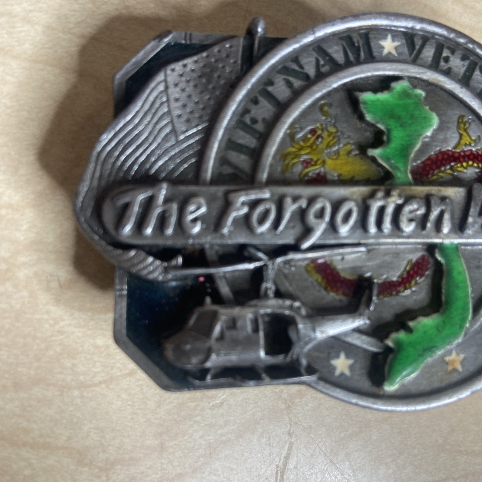 Forgotten Warrior VIETNAM VETERAN Belt Buckle Nice Colors 1989