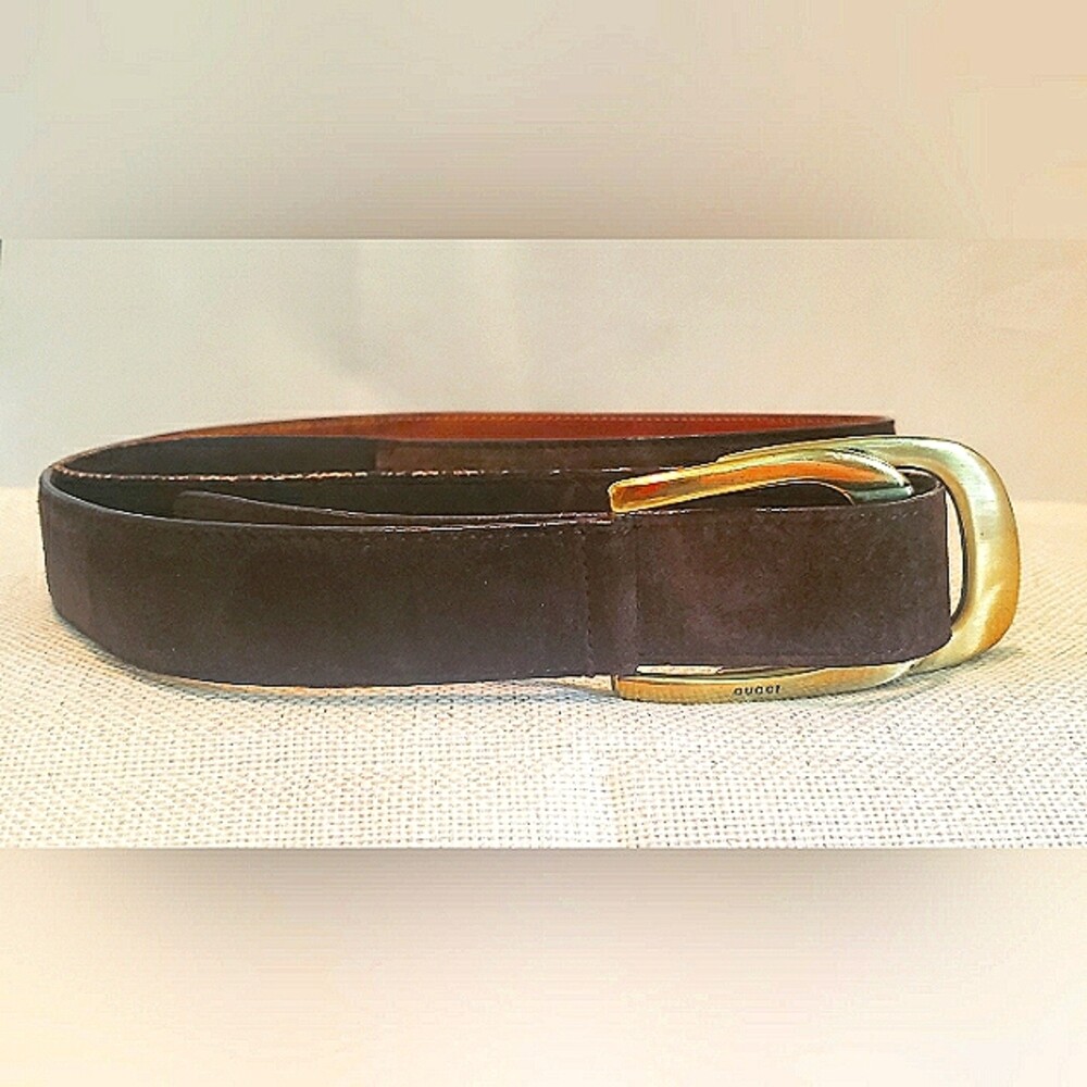 Beautiful Vintage Gucci Brown Suede Leather Belt