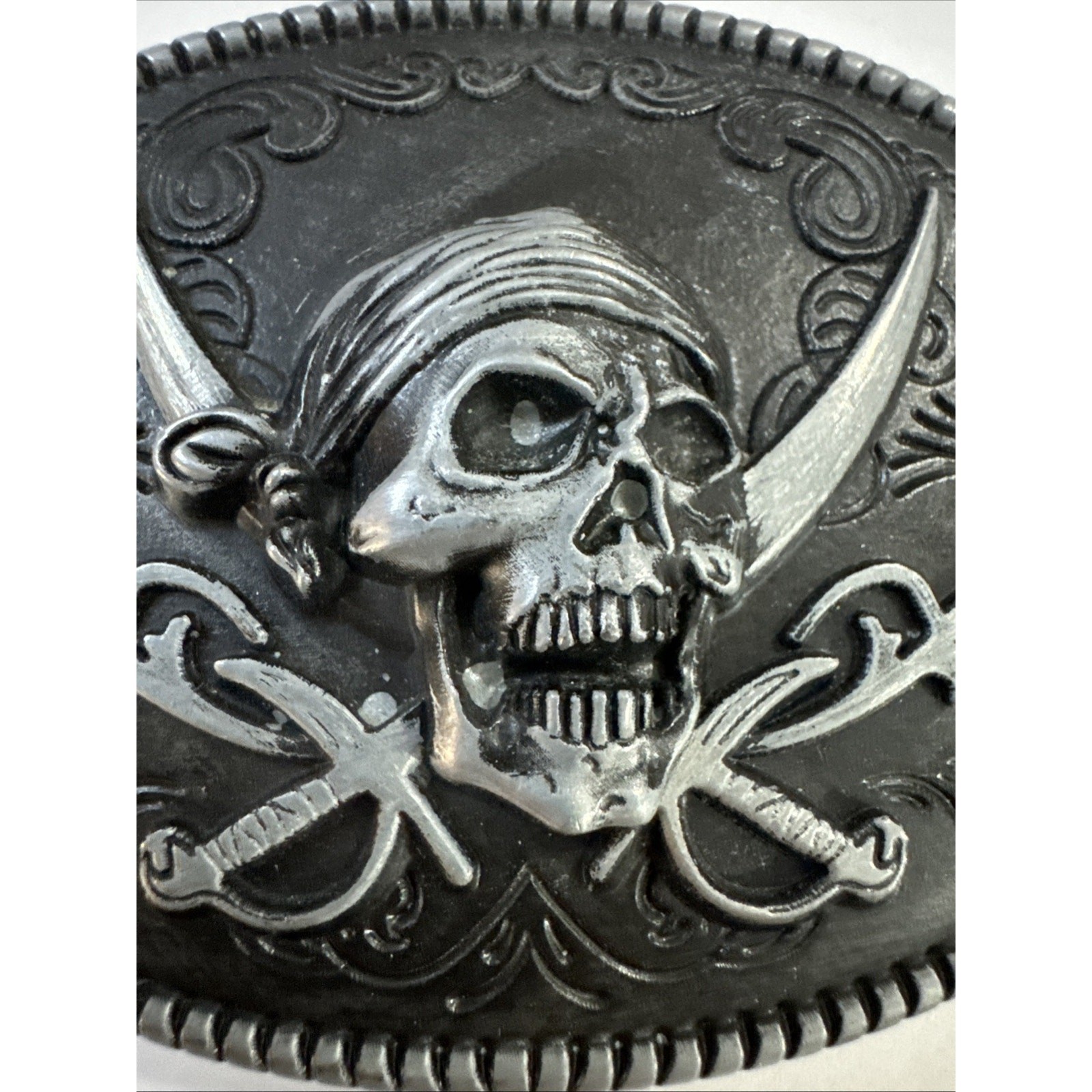 Pirate Skull & Crossed Swords Belt Buckle Antique Silver Biker Goth Punk