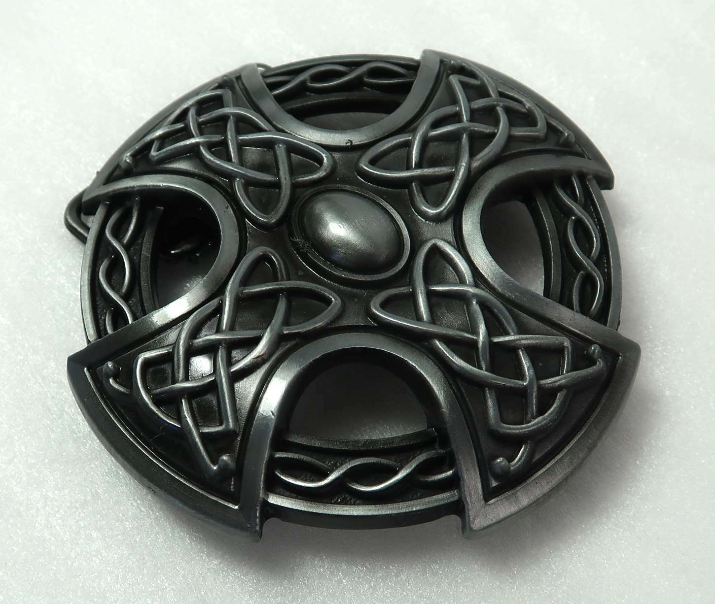 Belt Buckle Celtic Knots / Cross Pewter Finish 1.5&Prime; Belt Size / Plate Type