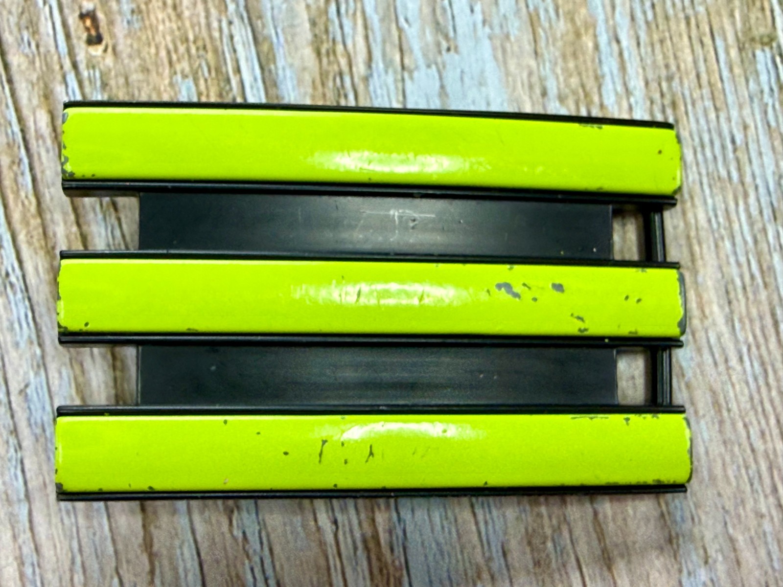 Adidas Golf 3 Stripe Green & Black Color Trophy Award Style Vintage Belt Buckle