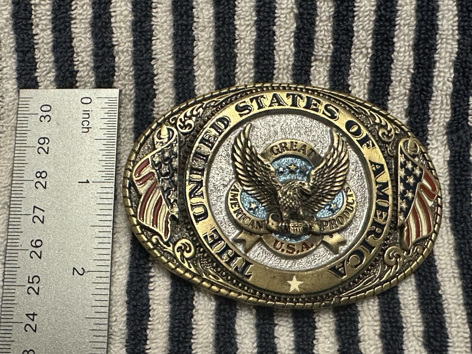 USA Patriotic Eagle Flag Oval Western Belt Buckle Metal Embossed 1.75in 1823