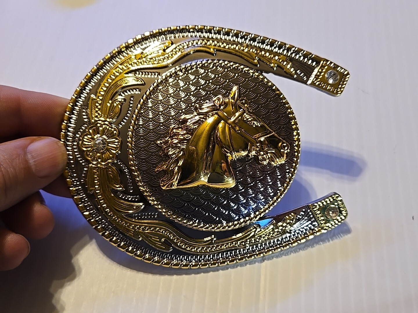 GOLD & SILVER (IN COLOR ONLY)LARGE RODEO WESTERN HORSE HEAD Metal Belt Buckle