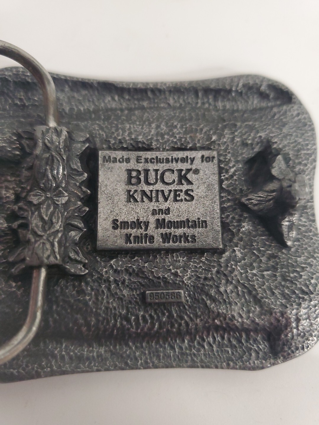 Vintage Pewter Embossed BUCK KNIVES Four Generations Knife Makers Belt Buckle