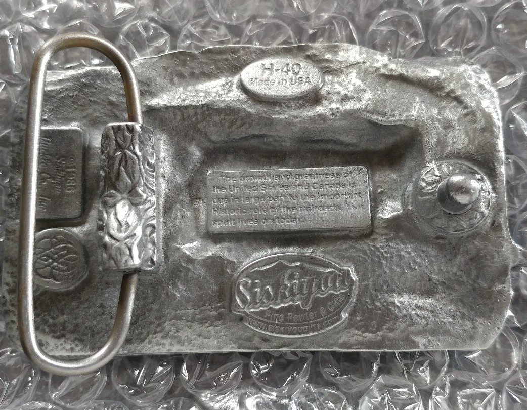 AMERICAN 4-4-0 TRAIN RAILROAD STEAM ENGINE BELT BUCKLE SISKIYOU MADE IN USA