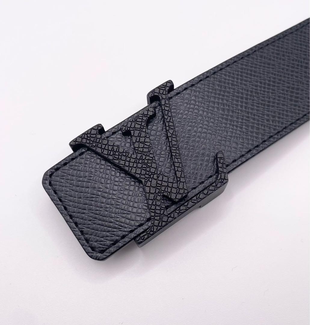 Louis Vuitton Pre-Owned Taiga Belt M6897 Suntulle Initial