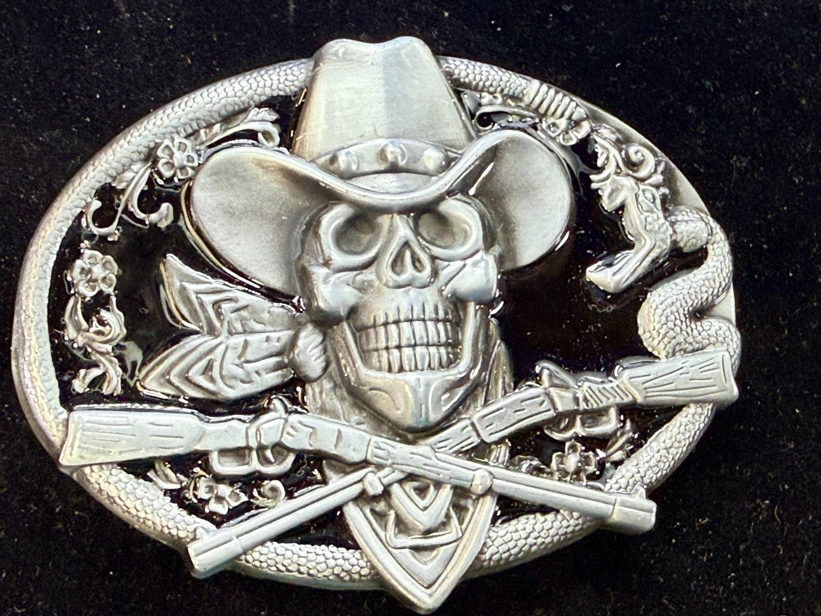 Cowboy Skull Bandana with Crossed Rifles Snakes Silver Color Western Belt Buckle