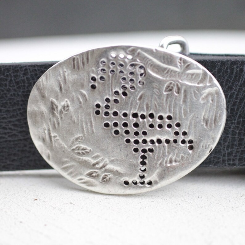 Modernist Flamingo Print Belt Buckle Oval Shape in Antique Silver for Belts