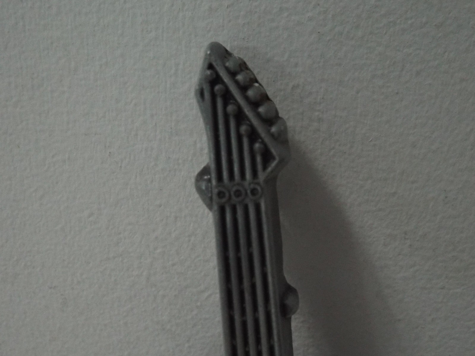 Jean&rsquo;s Friend « Flaming Fanged Guitar Skull » Silvertone Metal 4&Prime;x2&Prime; Belt Buckle