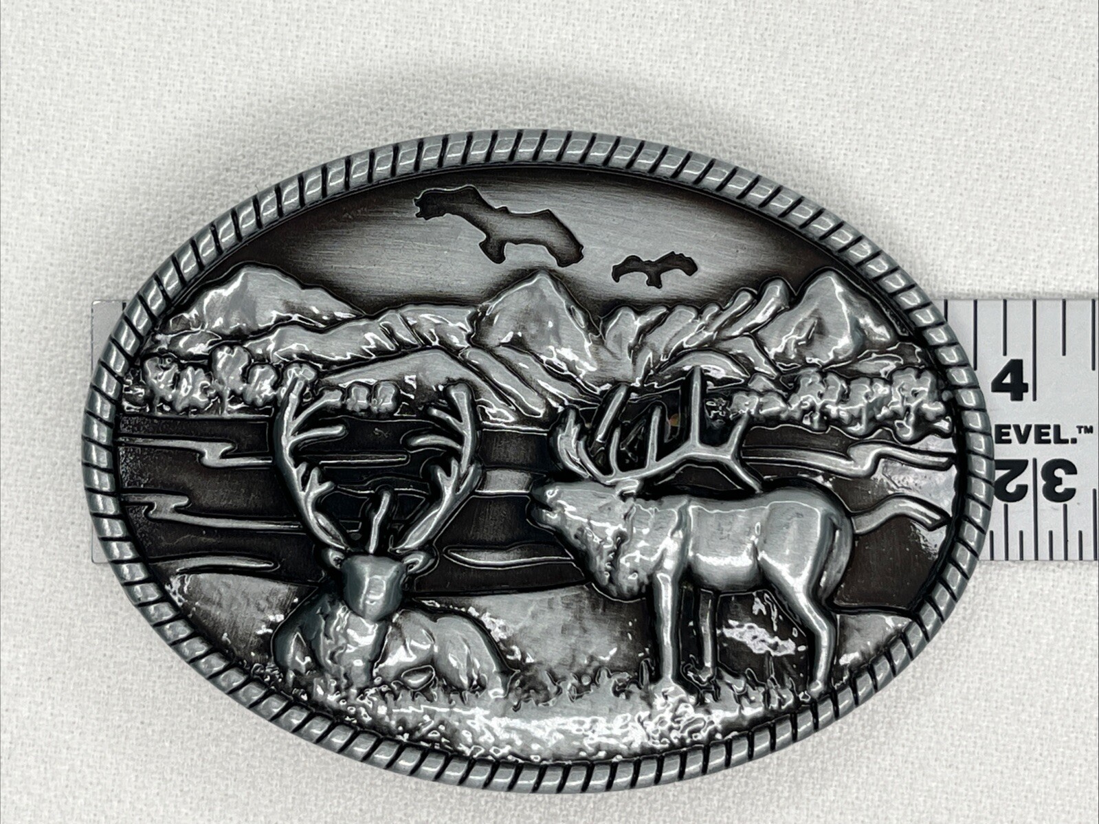 Men’s Silver Deer/Elk Belt Buckle