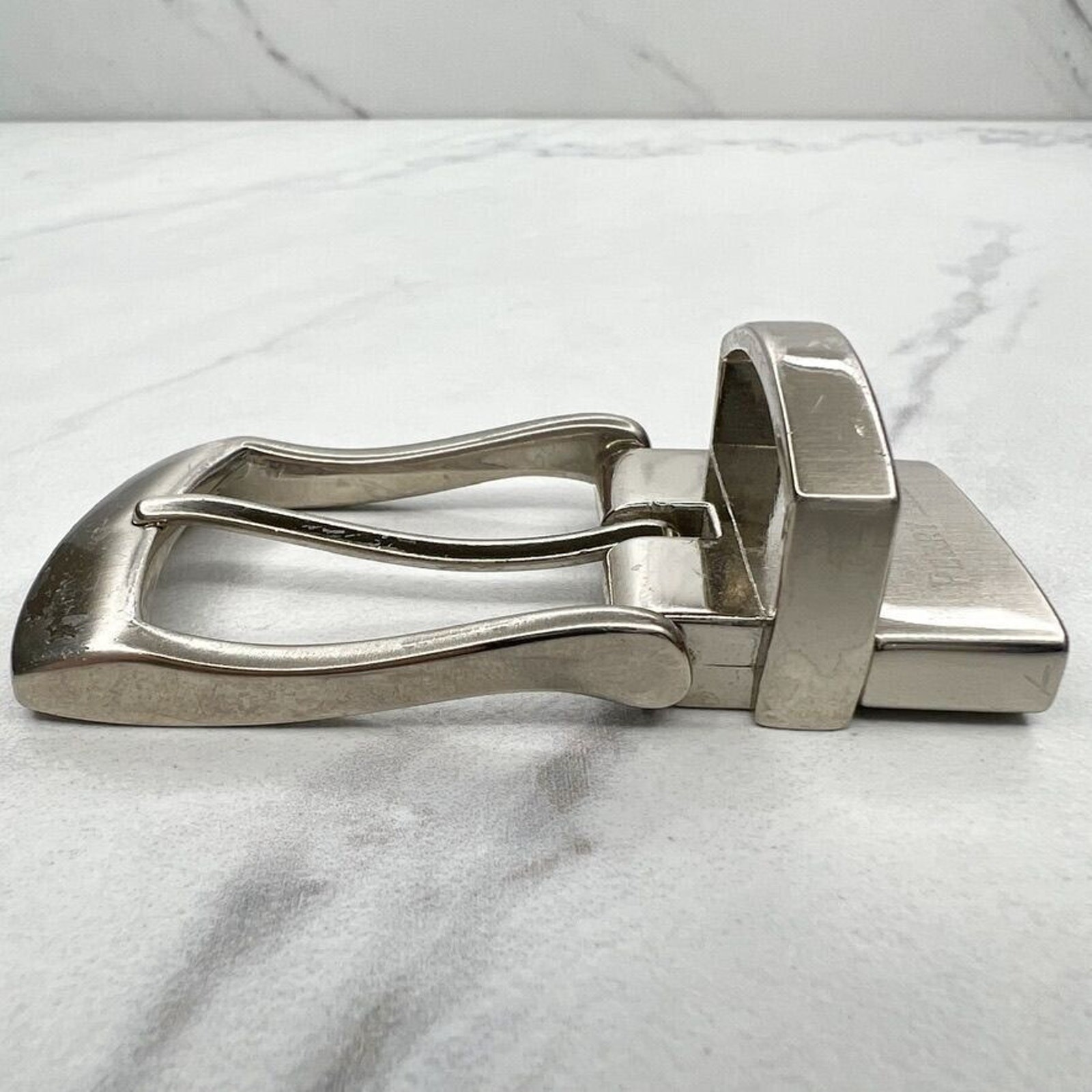 Perry Ellis Reversible Silver Tone Simple Basic Belt Buckle