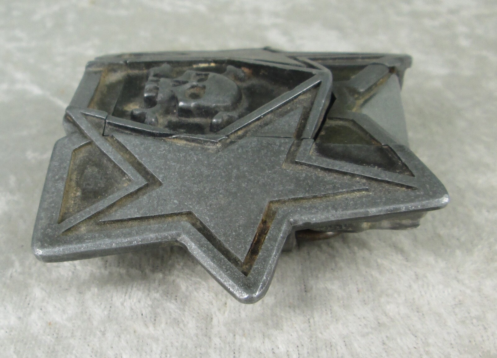 Skull Stars Belt Buckle Lighter Holder Bottle Opener Heavymetalbuckles
