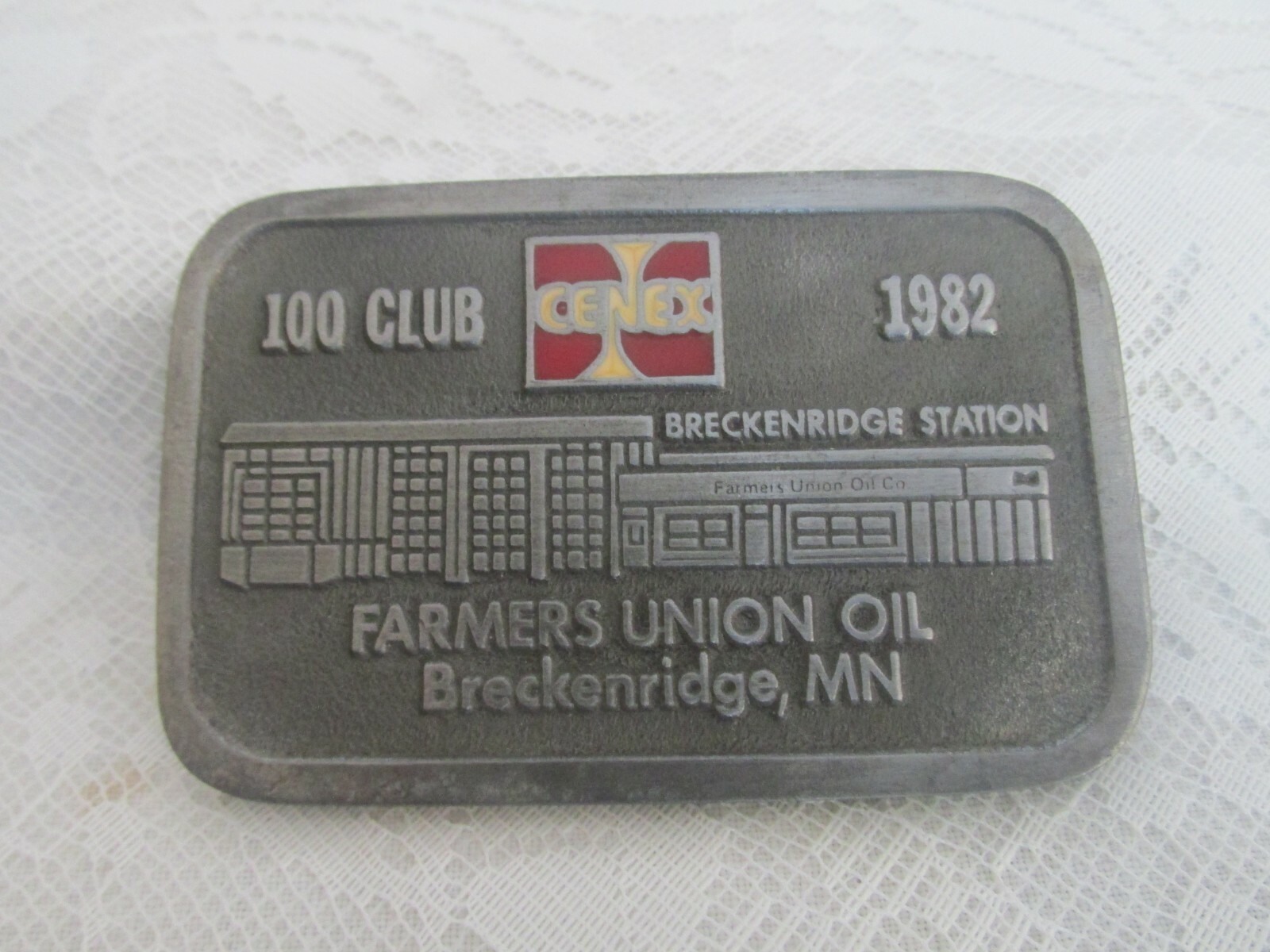 Vintage Limited Edition Farmers Union Oil Breckenridge MN 100 Club 1982