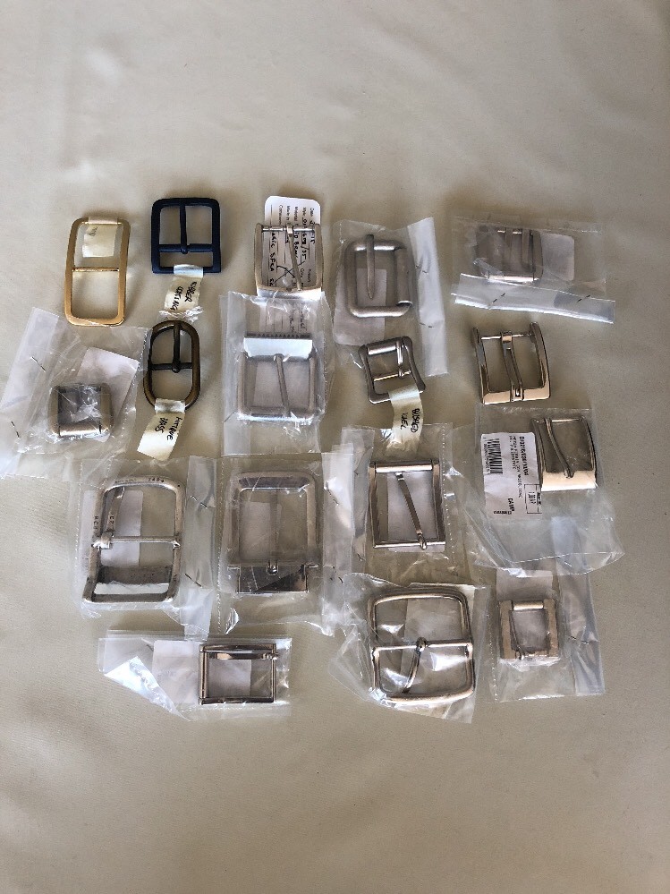 Lot of Belt Buckles Assorted Sizes All Metal Different Finishes (17 total) Craft