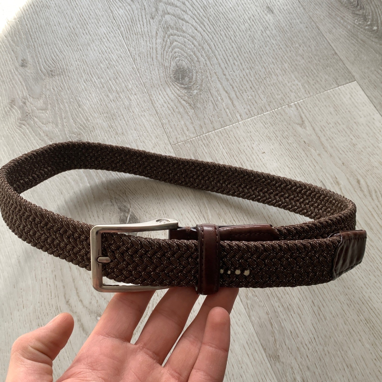 Men&rsquo;s/Unisex Brown Woven Stretch Belt with Silver Buckle Sz 34