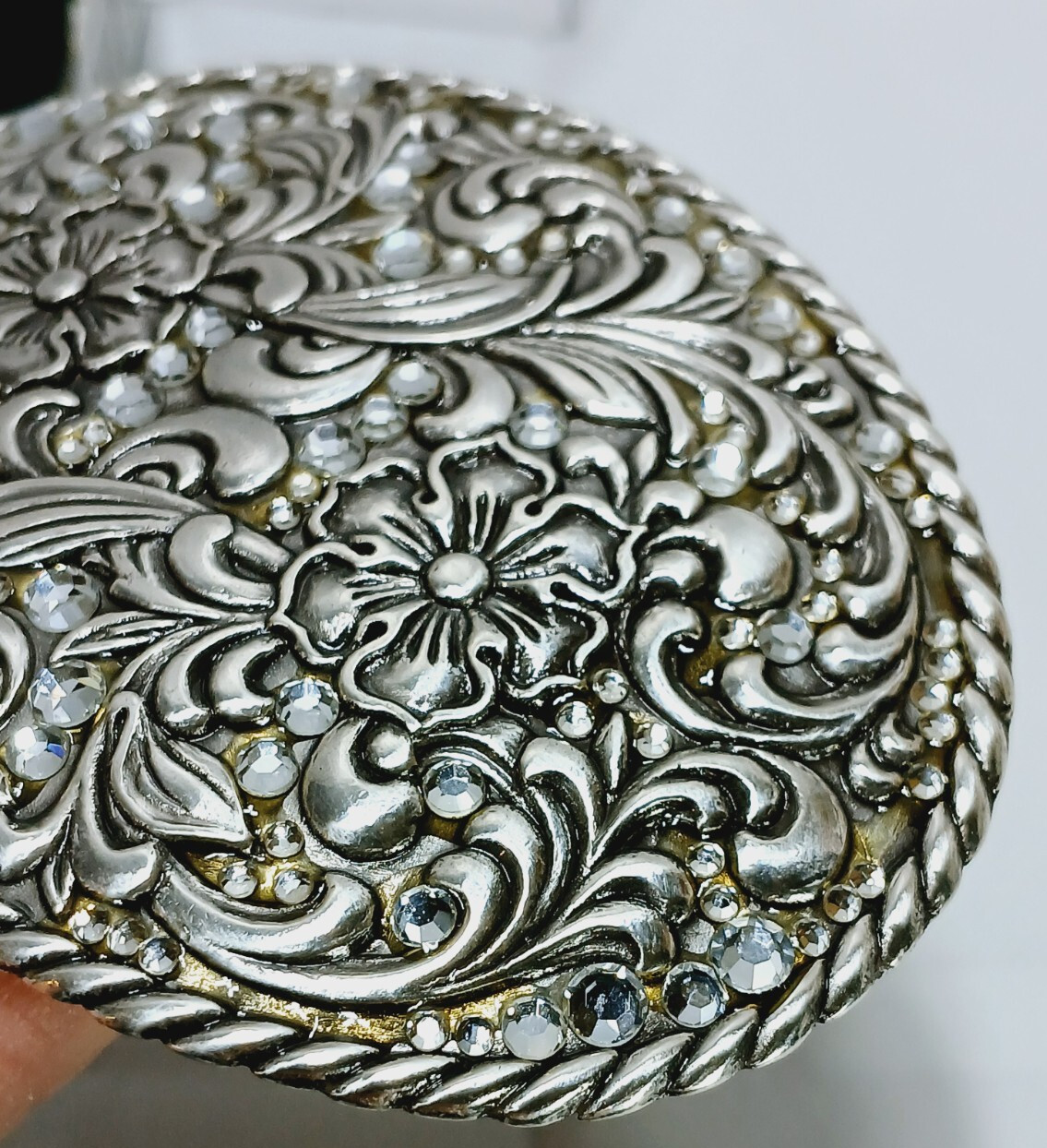 Nocona Womens Rhinestone Floral Belt Buckle in box=3.5&Prime; long = Silver tone