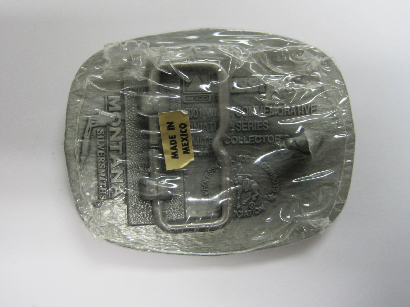 National Finals Rodeo Hesston 2001 NFR Youth (Small) Cowboy Buckle New AGCO PCRA