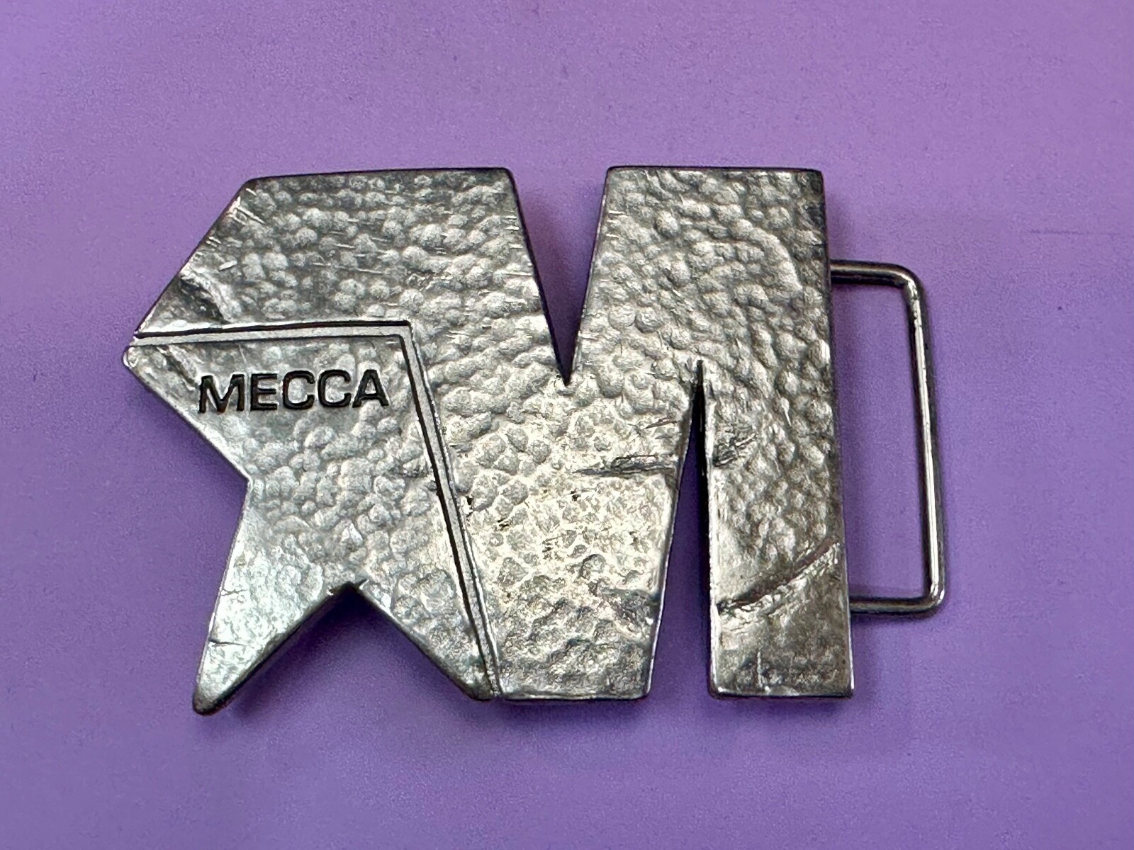 Mecca Vintage Clothing Line Textured Silver Color Belt Buckle