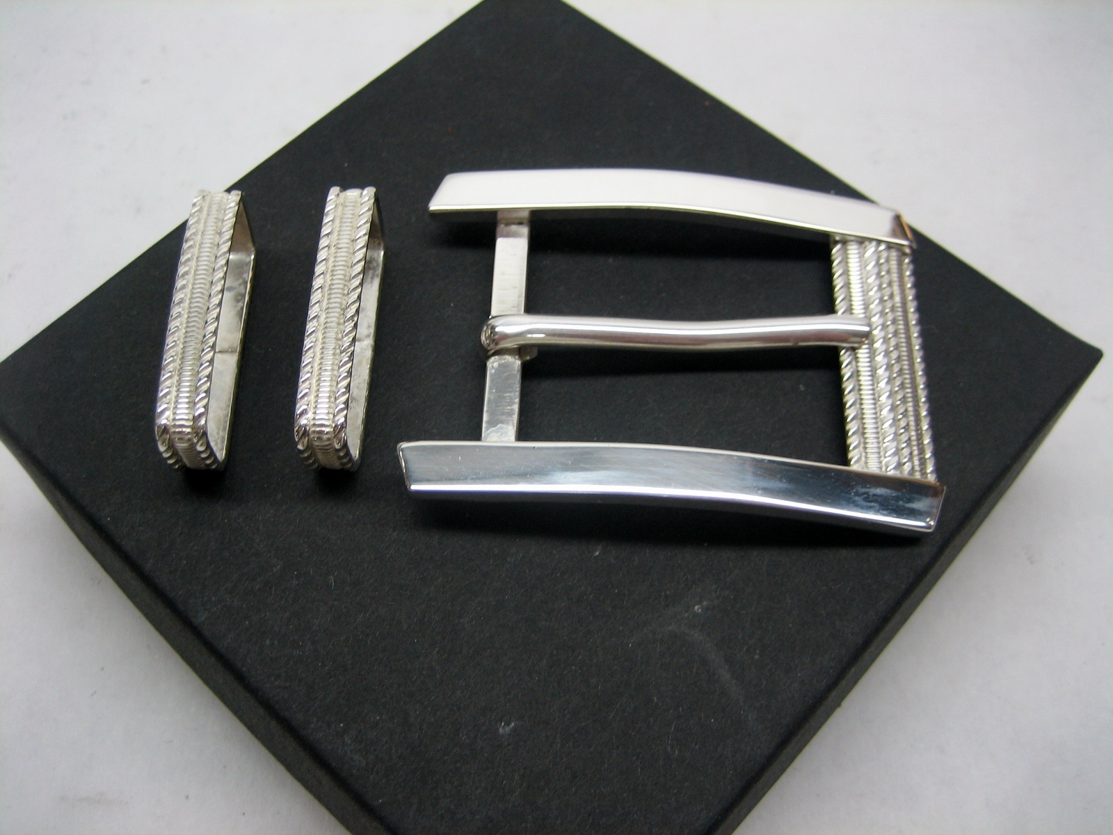 Sterling silver buckle w/ 30mm Genuine Ostrich belt size 26 to 46 made in U.S.A.