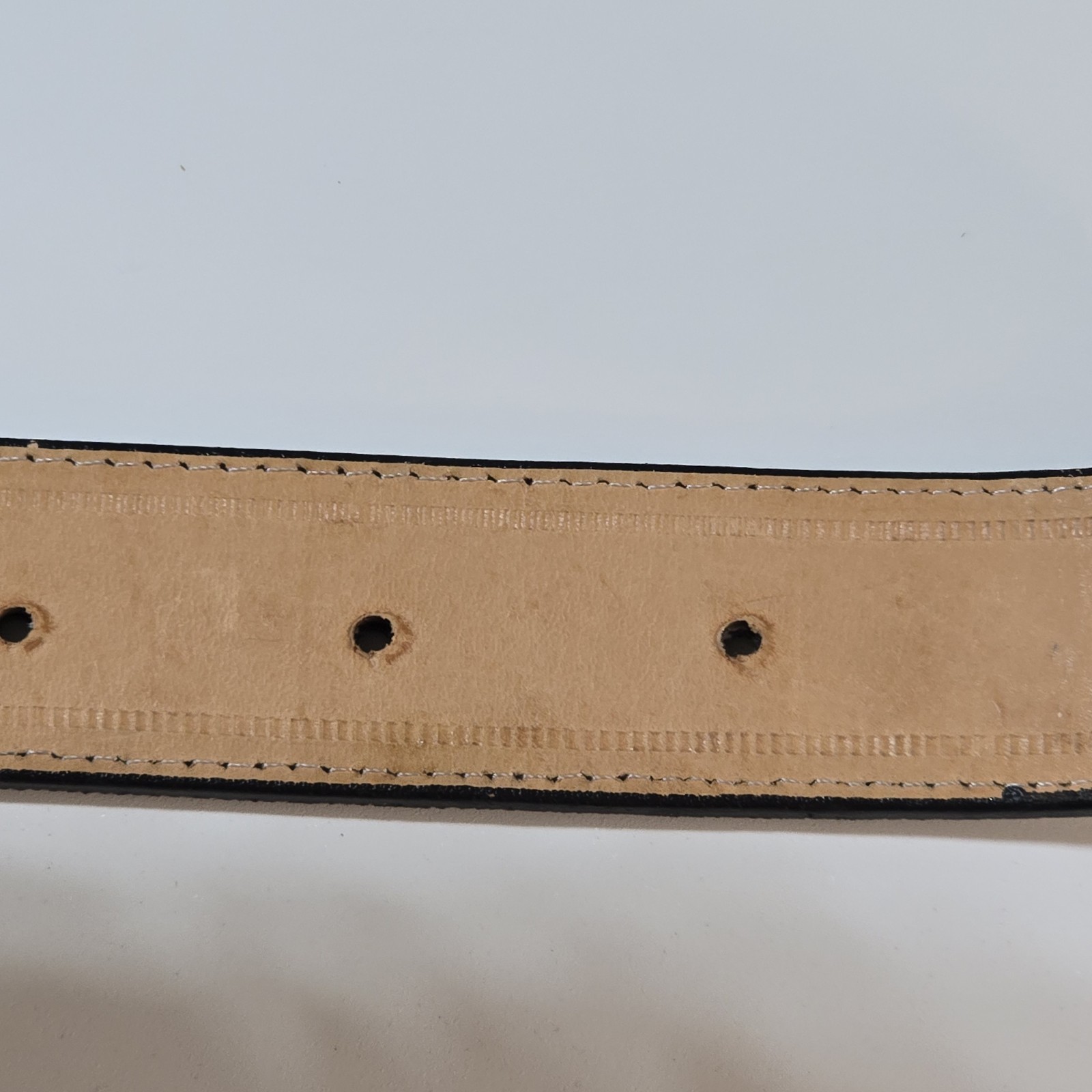 YAC Leather And Silk Blk And White Horse Head Design Belt 34&Prime;