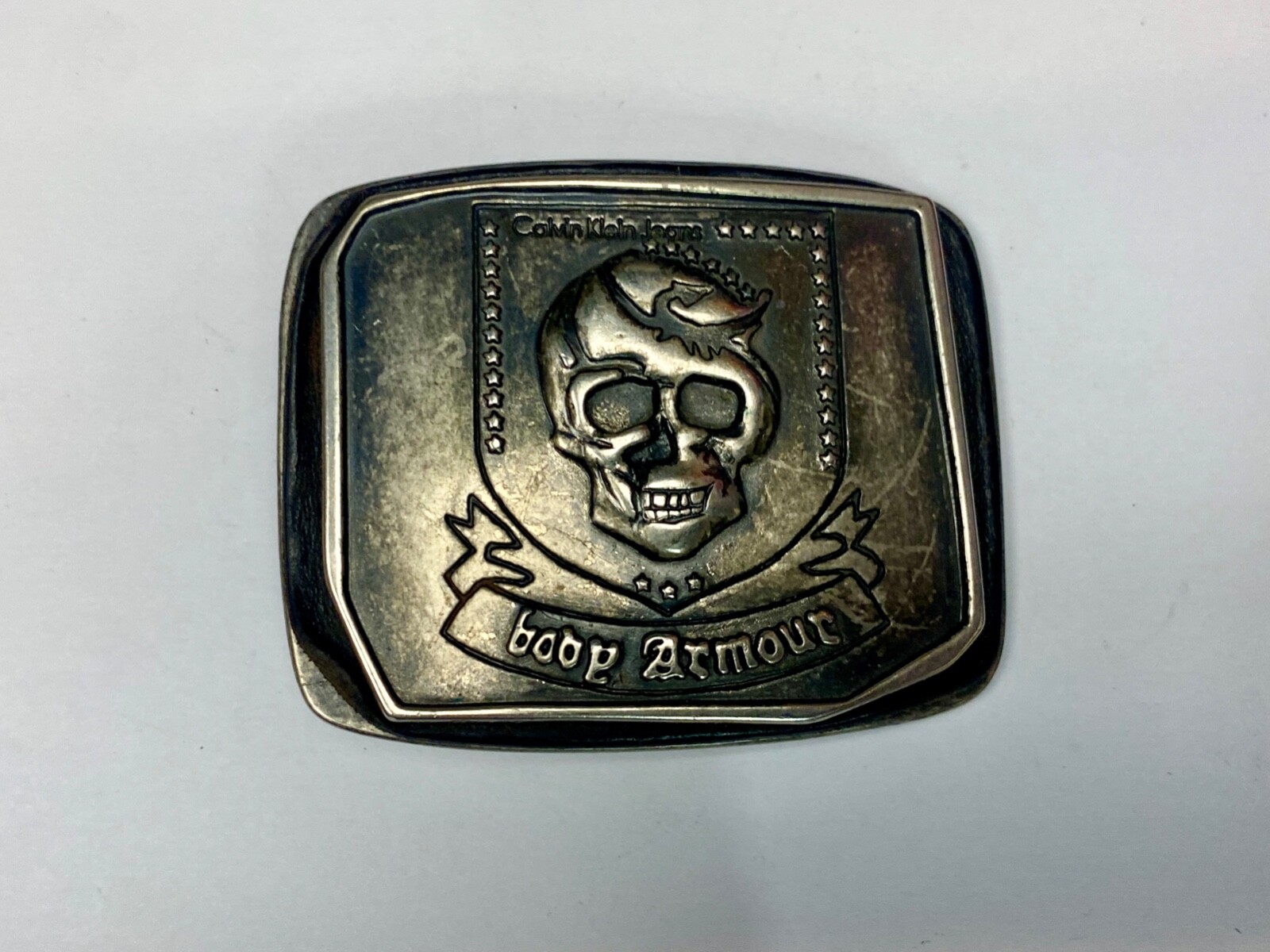 Skull – Body Armor Ribbon – unique Vintage Metal Belt Buckle