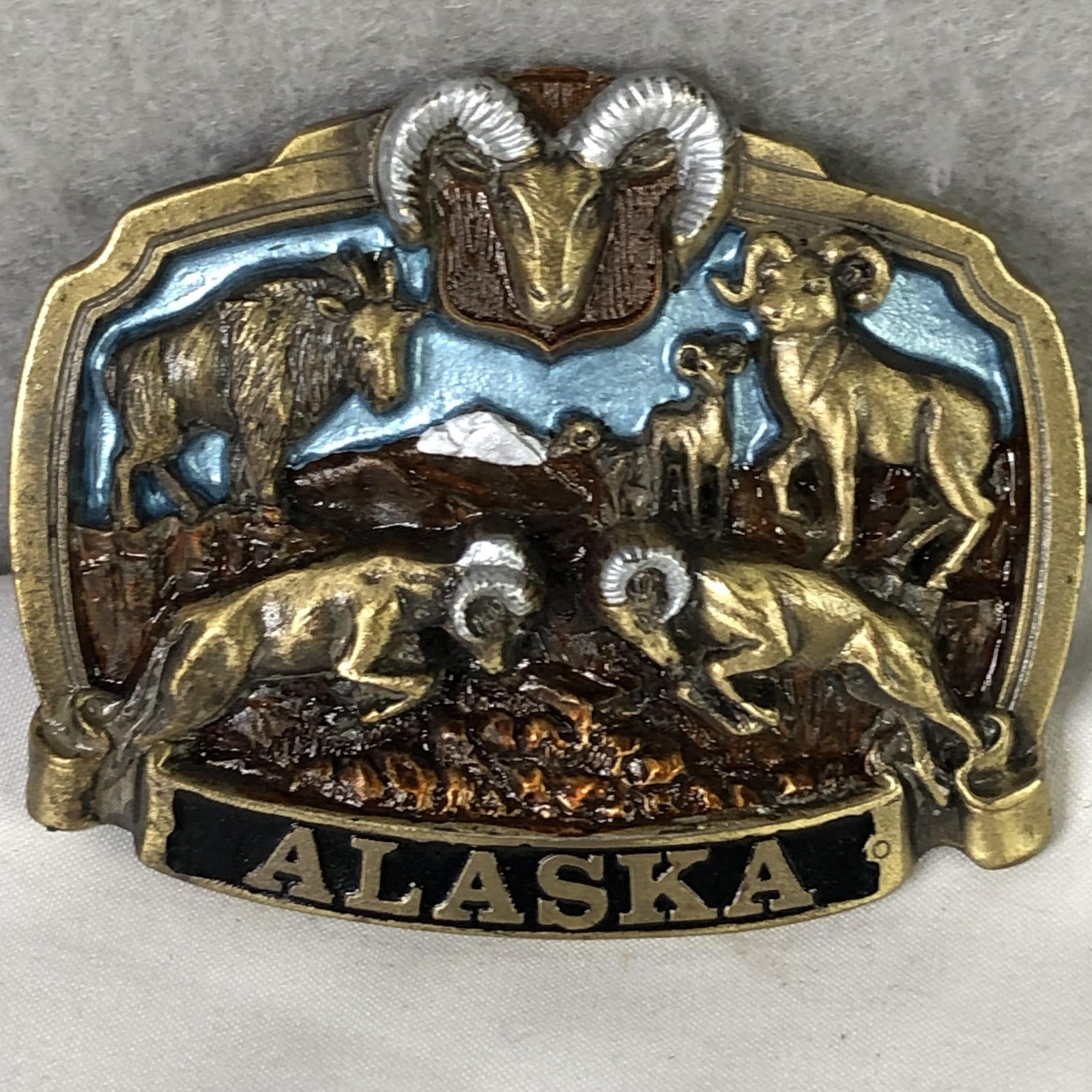 Vintage The Great American Buckle Co Belt Buckle Mens Gold Alaska Wildlife USA