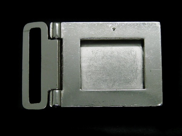 UA09105 REALLY NICE **BRUSHED LOOK** ART FASHION SILVERTONE BELT BUCKLE