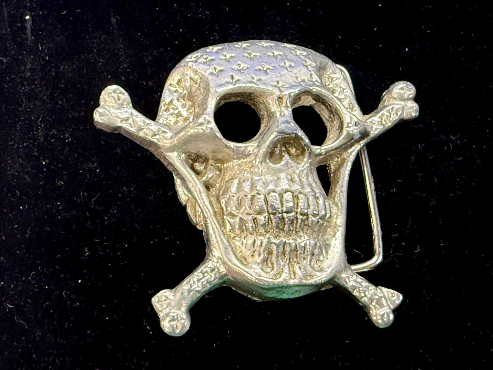 Skull Head Crossbones Halloween Biker Gothic Punk Vibe Belt Buckle
