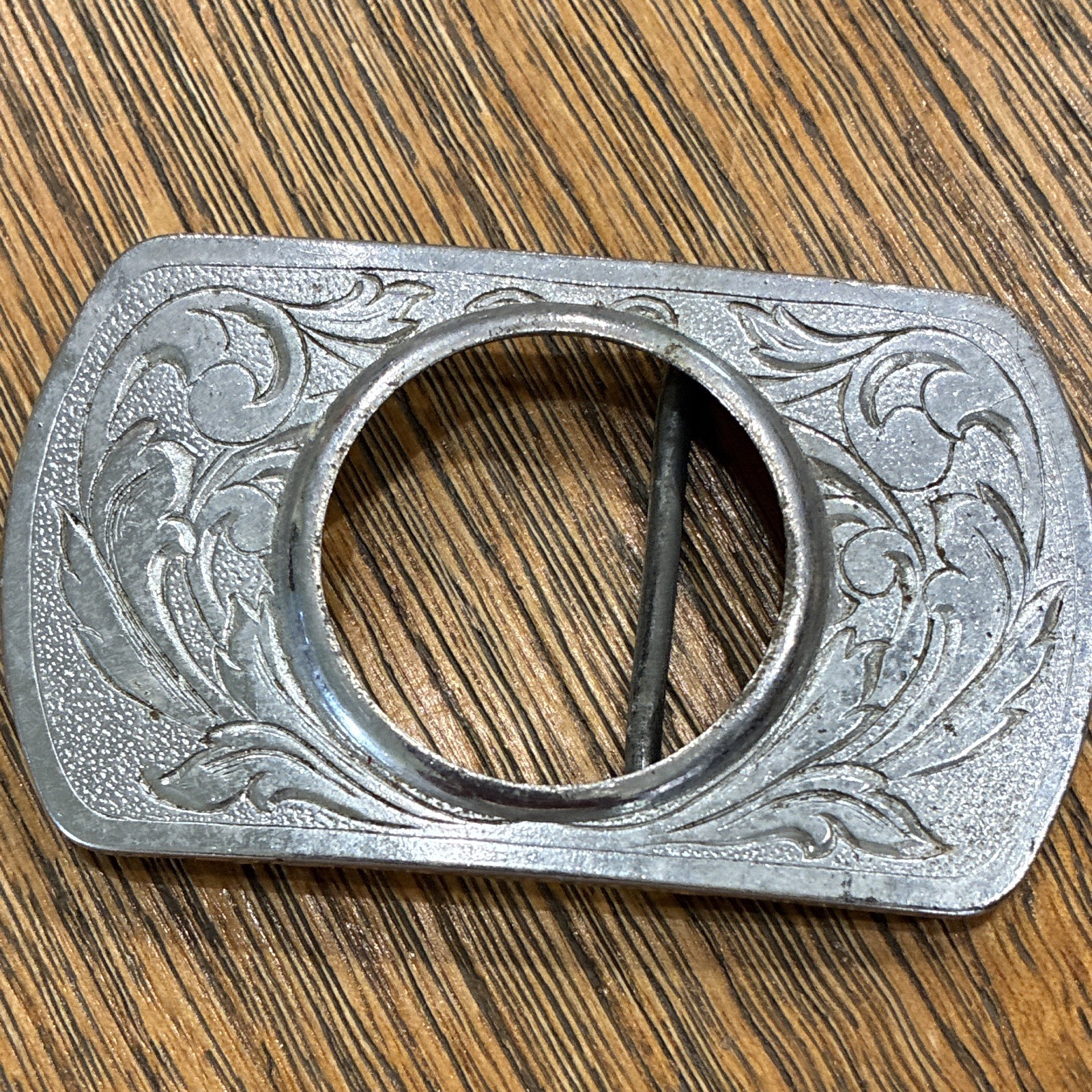 Men&rsquo;s Western Silver Tone Floral Engraved Metal Frame Belt Buckle Fits 1.5&Prime;