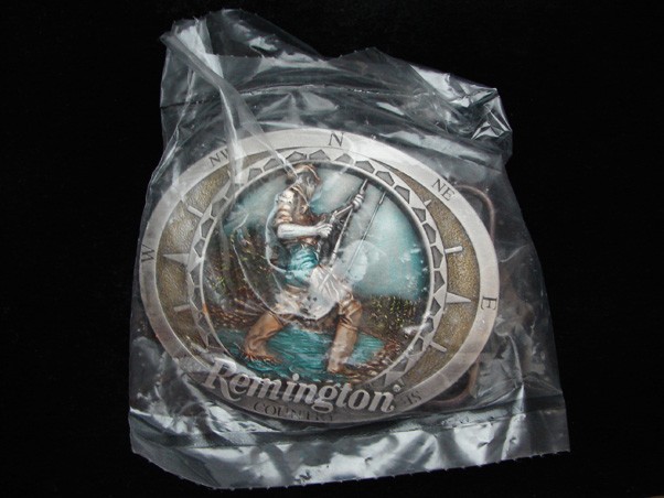 PF19161 *NOS* 2002 **REMINGTON COUNTRY** COMPANY FISHING & HUNTING PEWTER BUCKLE