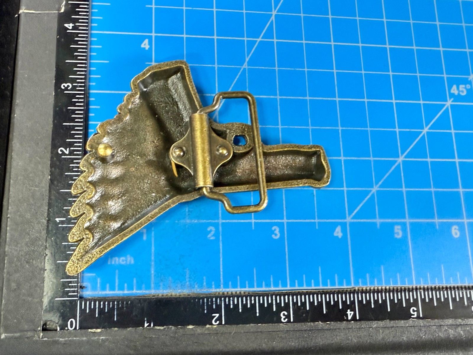Winged Gun Flying Pistol Handgun Figural Cutout Brass Tone 4&Prime; Wide Belt Buckle