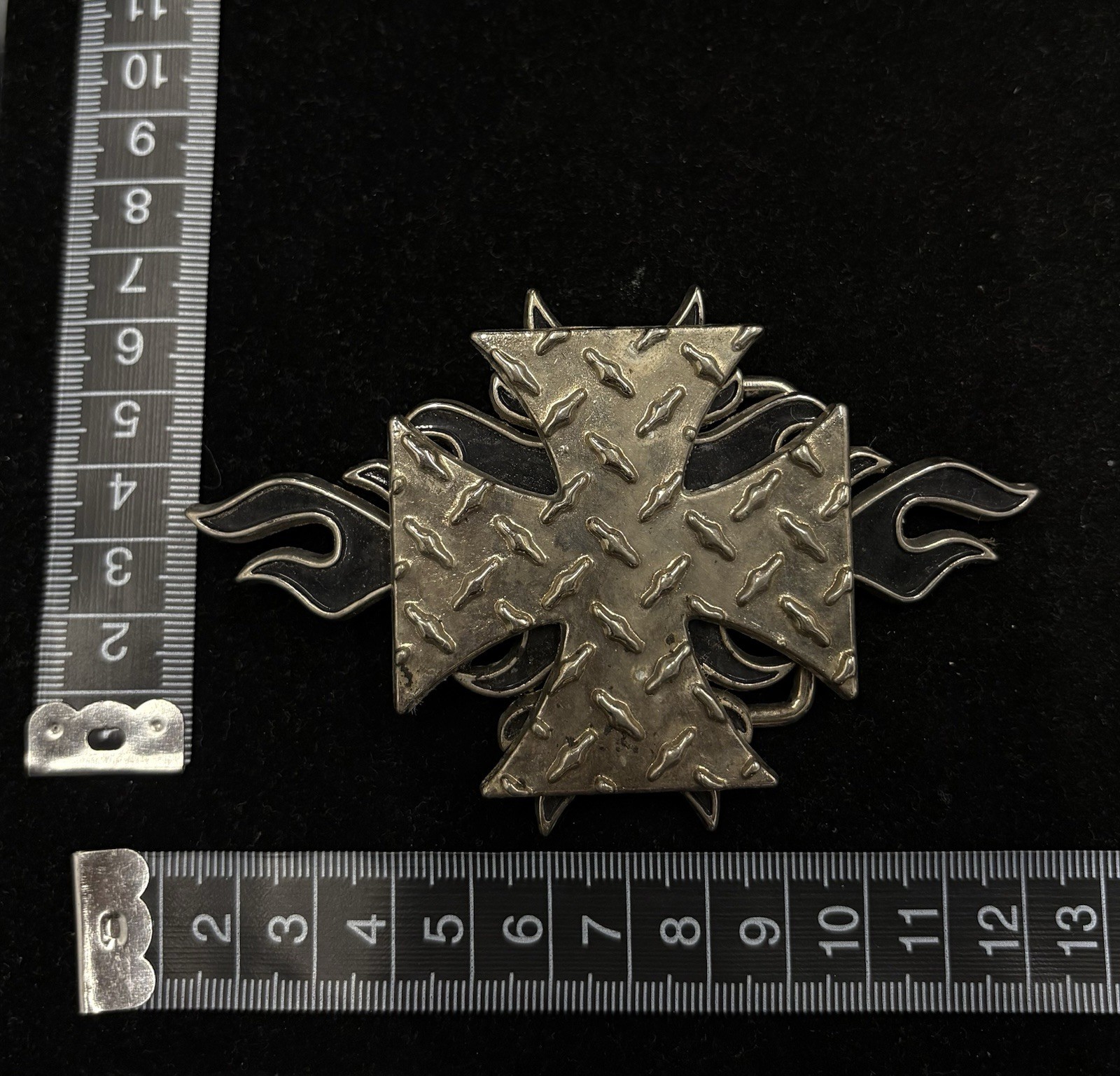 Vintage Y2K silver toned Maltese cross belt buckle and black flame details RARE