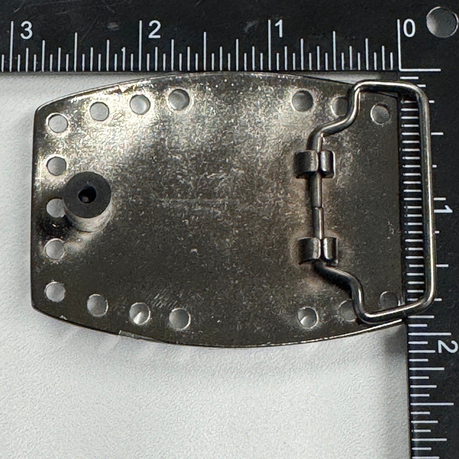 Sparkling Rhinestone Cross Belt Buckle Pewter Tone Western Style 3&Prime; x 2&Prime;