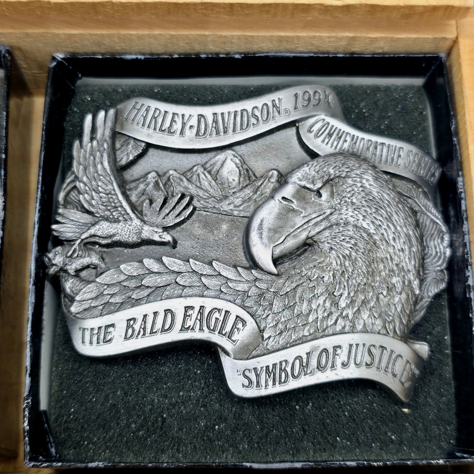 Harley-Davidson 1994 Pewter Commemorative Eagle Buckle Set by Baron