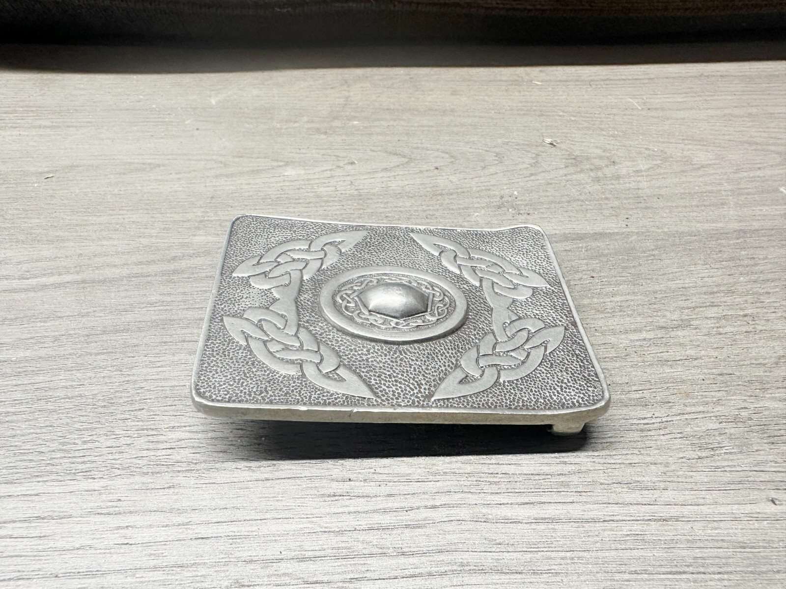 VINTAGE SCOTTISH KILT CLAN ART CO PEWTER BULLDOG BELT BUCKLE CELTIC PATTERN