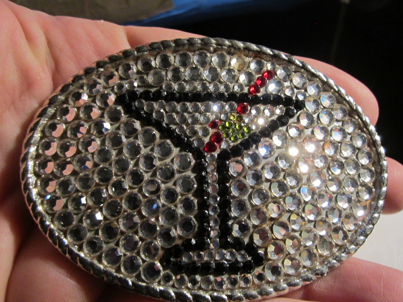VINTAGE MARTINI WITH CRYSTALS THEME BELT BUCKLE GW-15