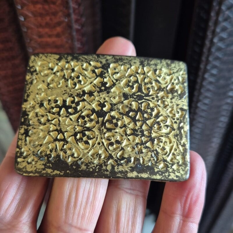 Antique Bronze Belt Buckle Oriental Floral Classic Metal Design