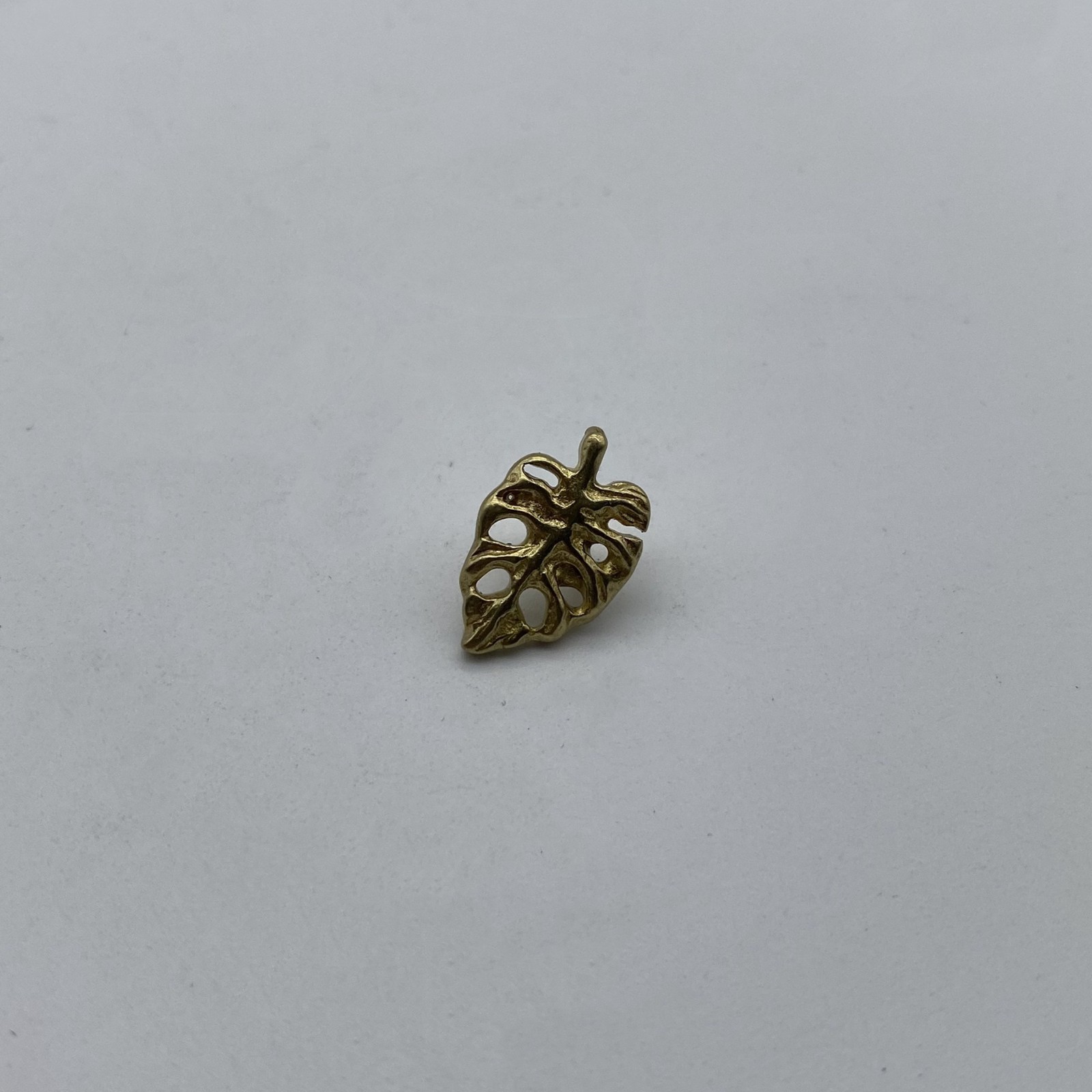 Leaf Design Sewing Button,Clothing Shank Button,Brass Sewing Button lot